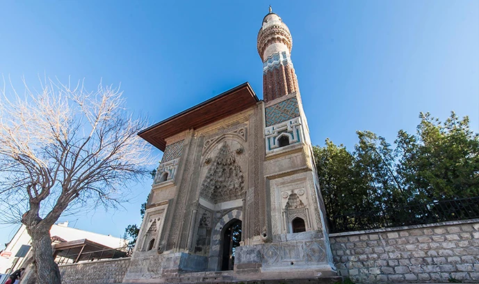 Sahib Ata Camii ve Külliyesi
